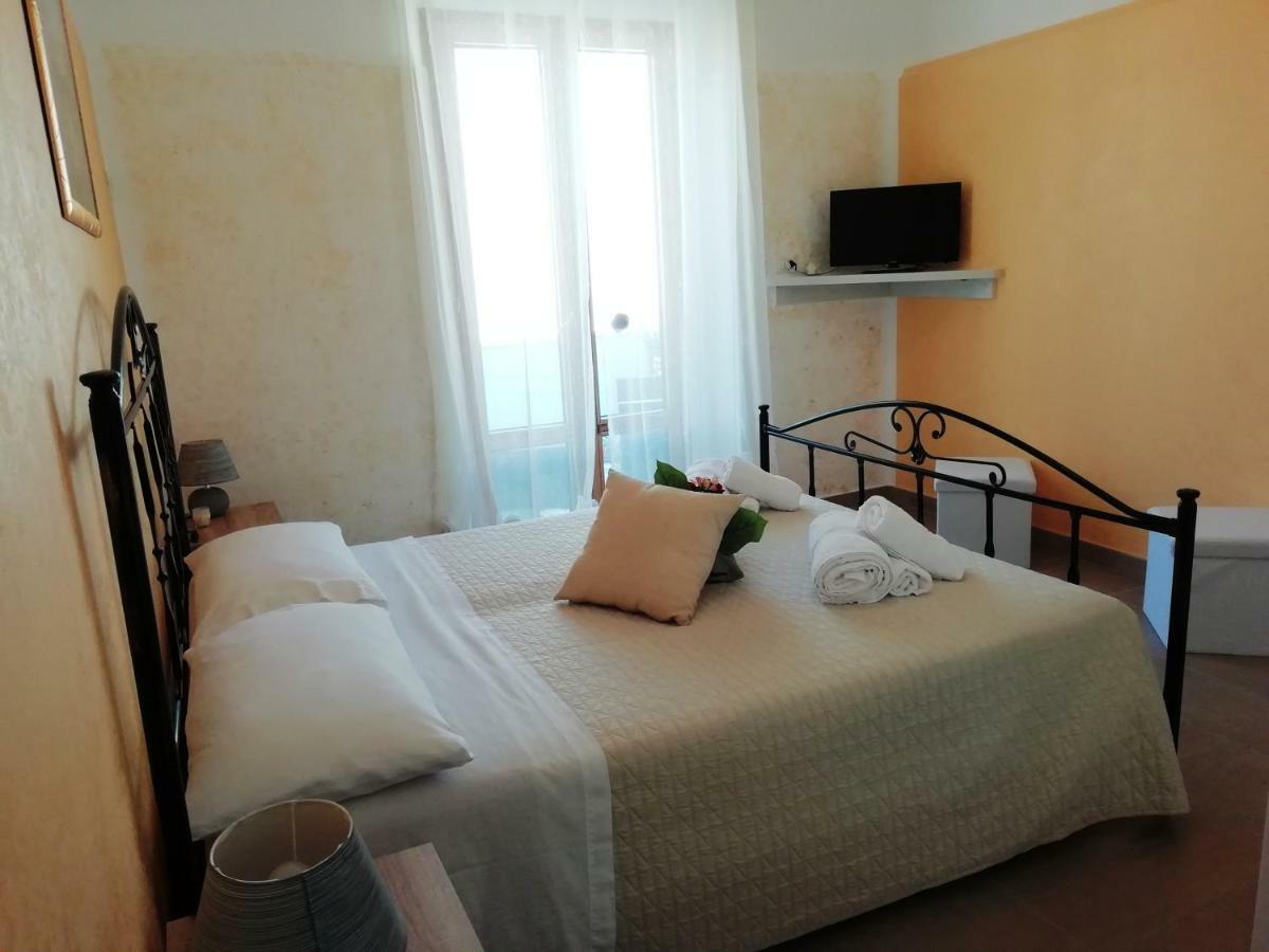 B&B Maresalento Racale Εξωτερικό φωτογραφία